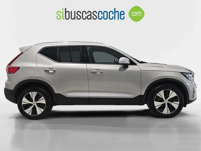 Usado Volvo XC40 Core 163 CV (119 kW) 2024 Gris/plata SUV
