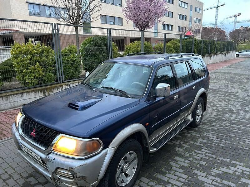 Usado Mitsubishi Montero Sport Plus 99 CV (72 kW) 2000 Azul SUV