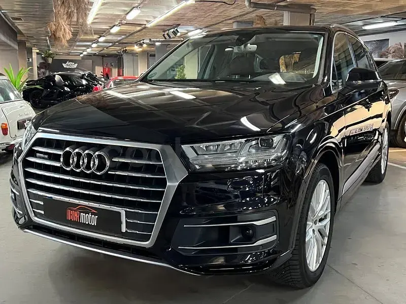 Usado Audi Q7 Sport 272 CV (200 kW) 2015 Negro SUV