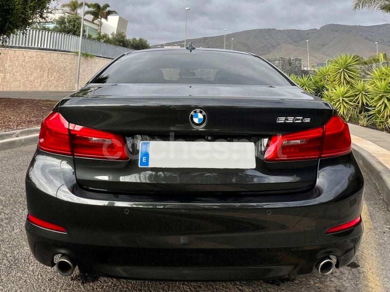 Usado BMW 530e iPerformance 252 CV (185 kW) 2019 Gris / plata Berlina