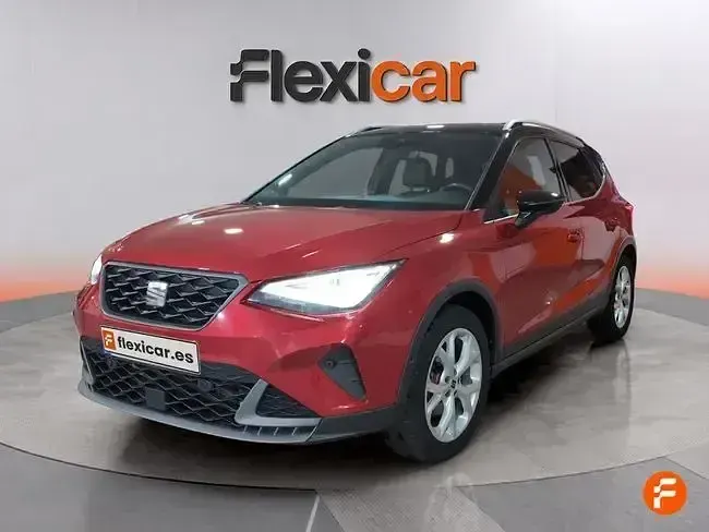 Usado Seat Arona FR 150 CV (110 kW) 2023 Rojo SUV