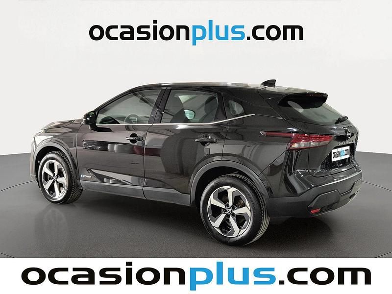 Usado Nissan Qashqai Acenta 190 CV (139 kW) 2024 Negro SUV