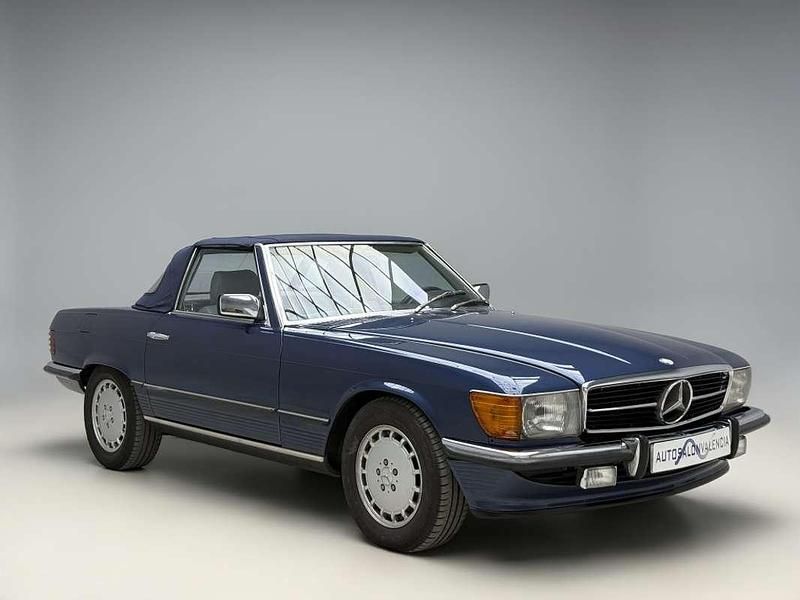 Usado Mercedes SL380 230 CV (169 kW) 1984 Azul Descapotable