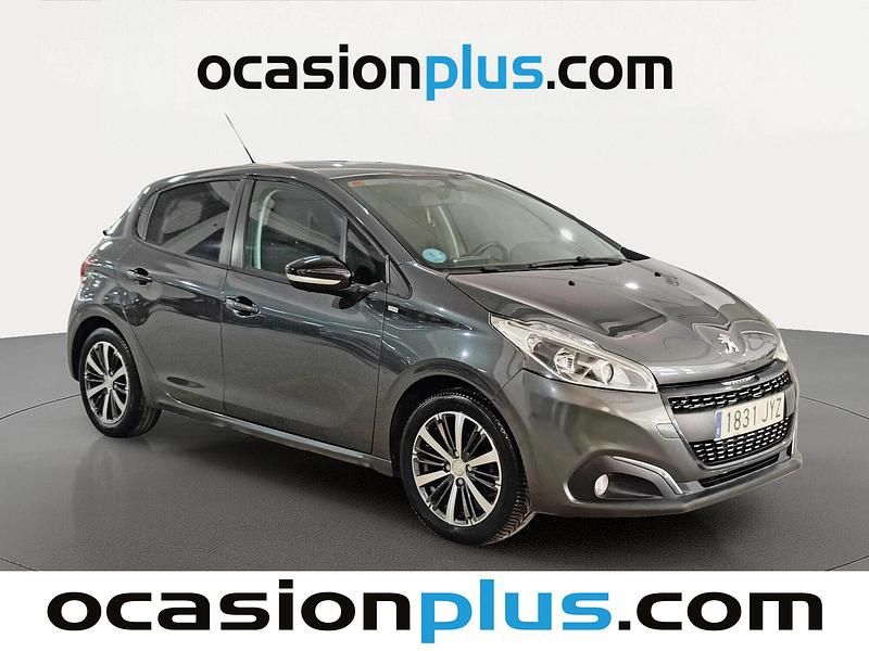 Usado Peugeot 208 Style 82 CV (60 kW) 2017 Gris Utilitario