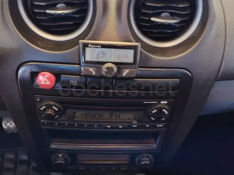 Usado Seat Ibiza 105 CV (77 kW) 2008 Gris / plata Berlina