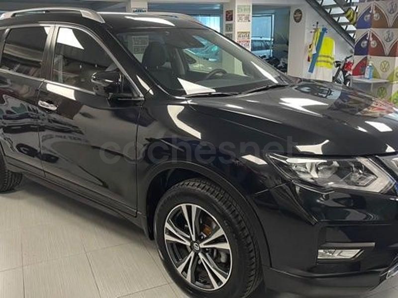 Usado Nissan X-Trail N-Connecta 177 CV (130 kW) 2018 Negro SUV