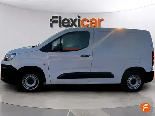Usado Citroën Berlingo 105 CV (77 kW) 2020 Blanco Monovolumen