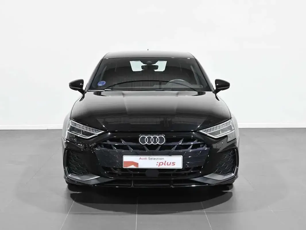 Usado Audi A3 Sportback e-tron S-Line 204 CV (150 kW) 2025 Negro Utilitario