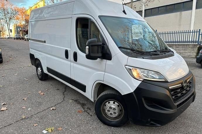 Usado Opel Movano 140 CV (102 kW) 2022 Blanco Van