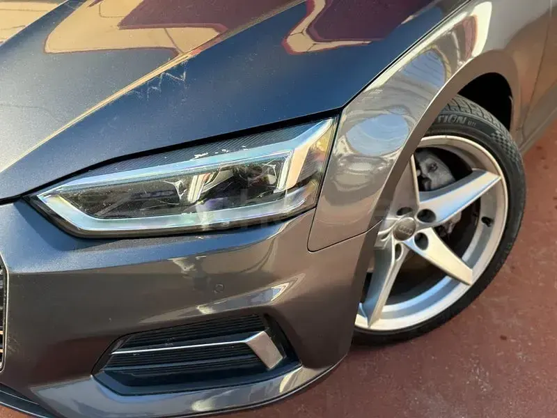 Usado Audi A5 Sportback S-Line 190 CV (139 kW) 2017 Gris / plata Utilitario