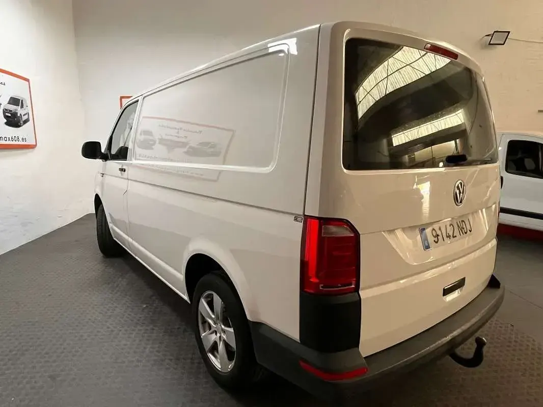 Usado VW Transporter 102 CV (75 kW) 2018 Blanco Van