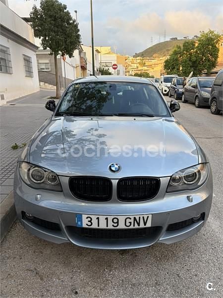 Usado BMW 120 170 CV (125 kW) 2009 Azul Utilitario