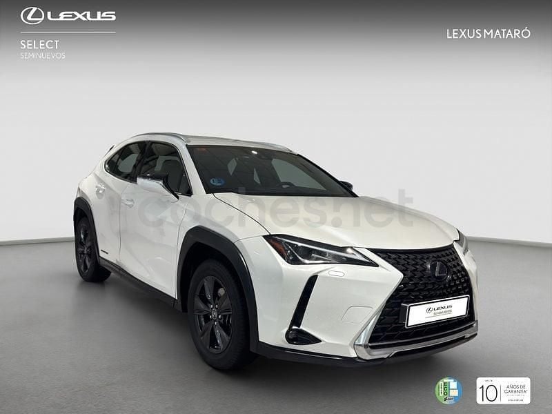 Usado Lexus UX Business Edition 184 CV (135 kW) 2021 Blanco SUV