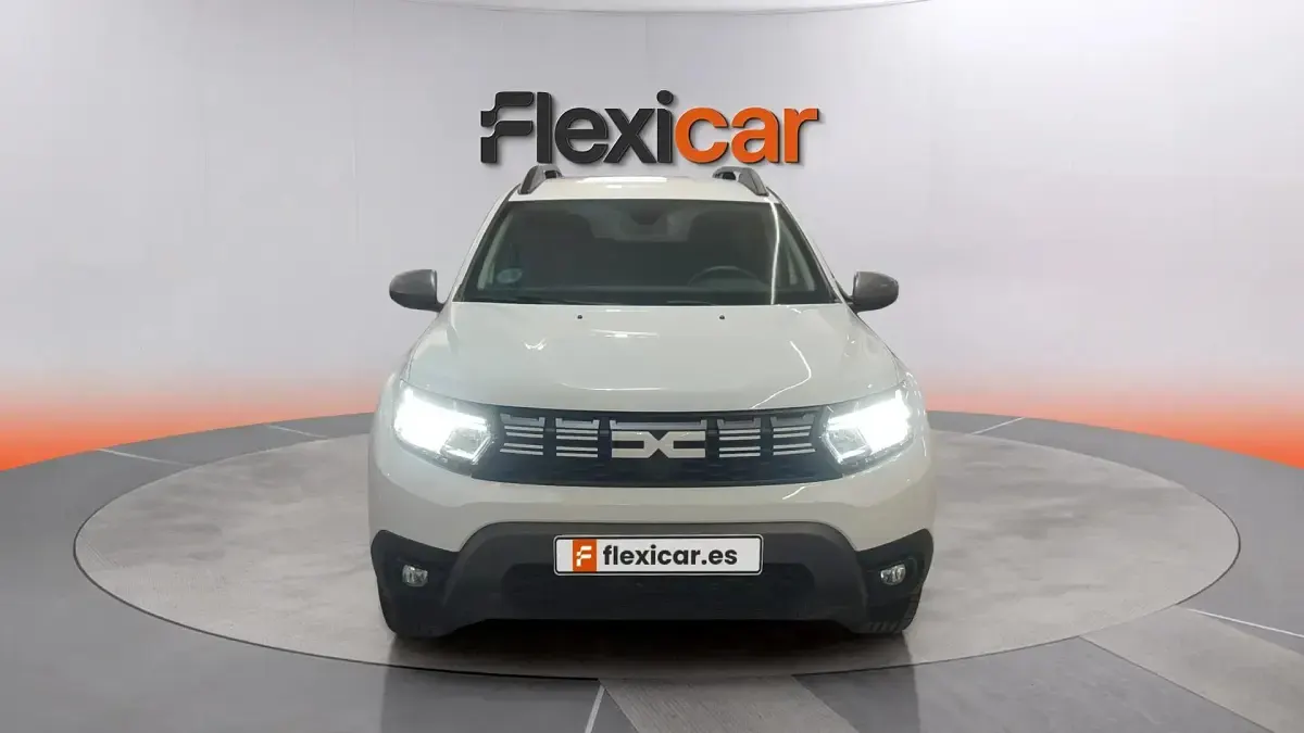 Usado Dacia Duster Journey 131 CV (96 kW) 2023 Blanco SUV