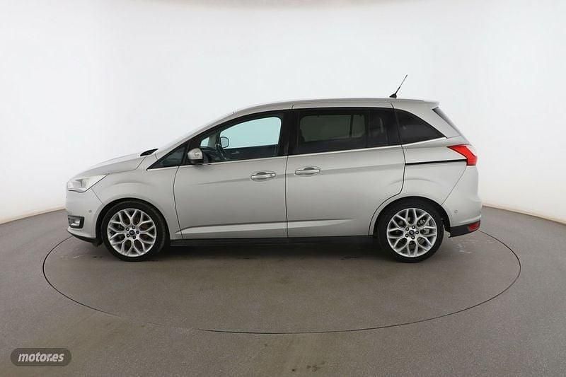 Usado Ford Grand C-Max Titanium 120 CV (88 kW) 2018 Gris Monovolumen