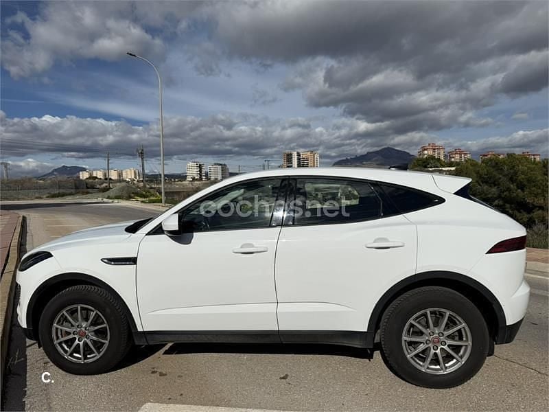 Usado Jaguar E-Pace 150 CV (110 kW) 2019 Blanco SUV