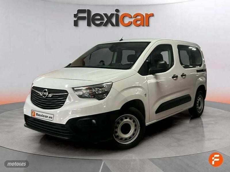 Usado Opel Combo Edition 102 CV (75 kW) 2023 Blanco Monovolumen