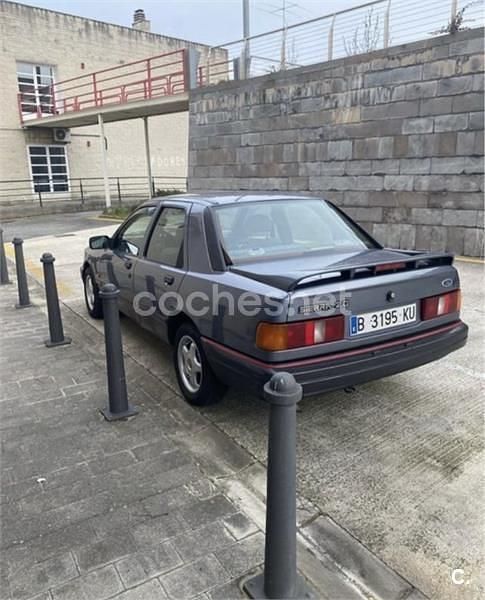 Usado Ford Sierra 108 CV (79 kW) 1989 Gris / plata Berlina