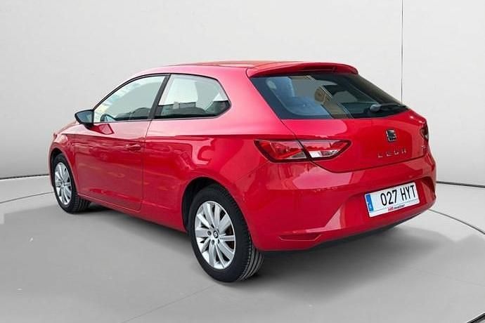 Usado Seat Leon Reference 105 CV (77 kW) 2014 Utilitario