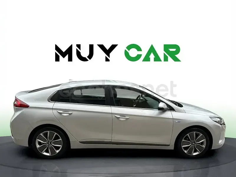 Usado Hyundai Ioniq 141 CV (103 kW) 2018 Gris Utilitario