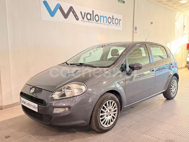Gris / plata Usado 2012 Fiat Punto Easy Berlina | 6490 € (Precio justo) - Imagen 1/4