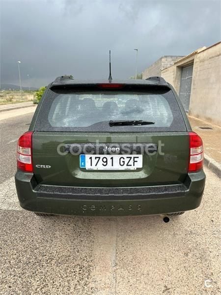 Begagnad Jeep Compass Limited 140 HK (102 kW) 2010 Grön SUV