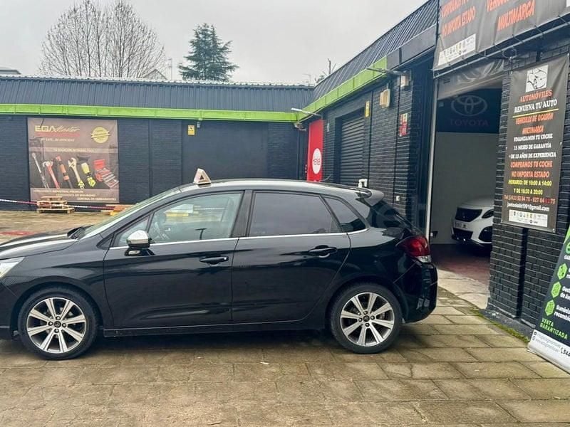 Usado Citroën C4 Feel 99 CV (72 kW) 2015 Negro Berlina