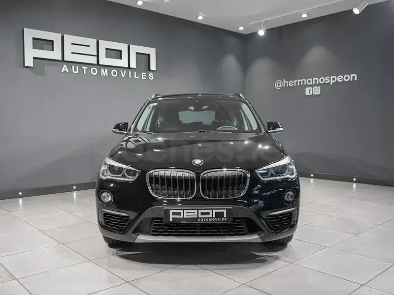 Usado BMW X1 Comfort Edition 150 CV (110 kW) 2019 Negro SUV