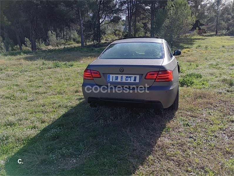 Usado BMW 325 197 CV (144 kW) 2010 Gris / plata Coupe