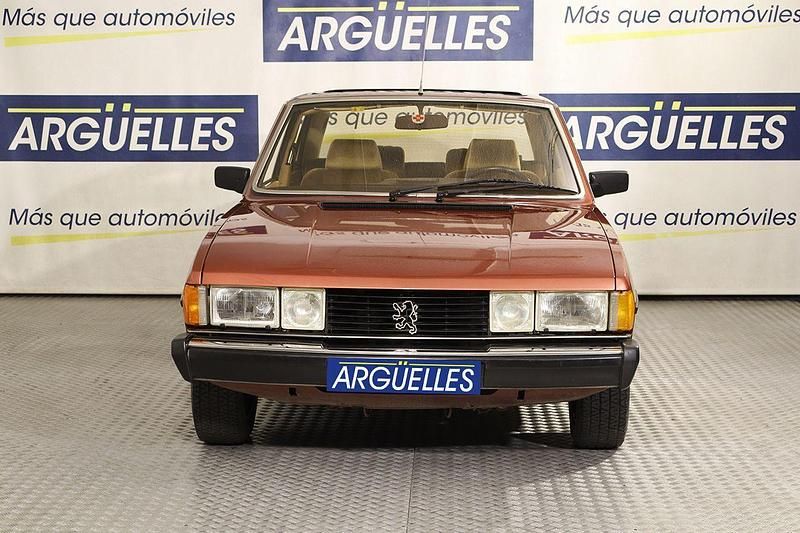 Usado Peugeot 604 GTi 155 CV (114 kW) 1981 Marrón Berlina