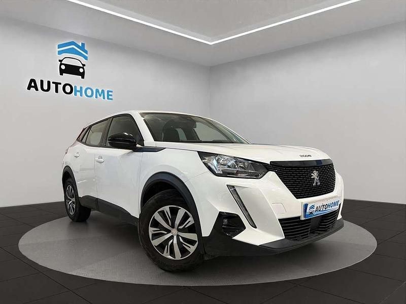 Usado Peugeot 2008 Active 110 CV (80 kW) 2021 Blanco SUV