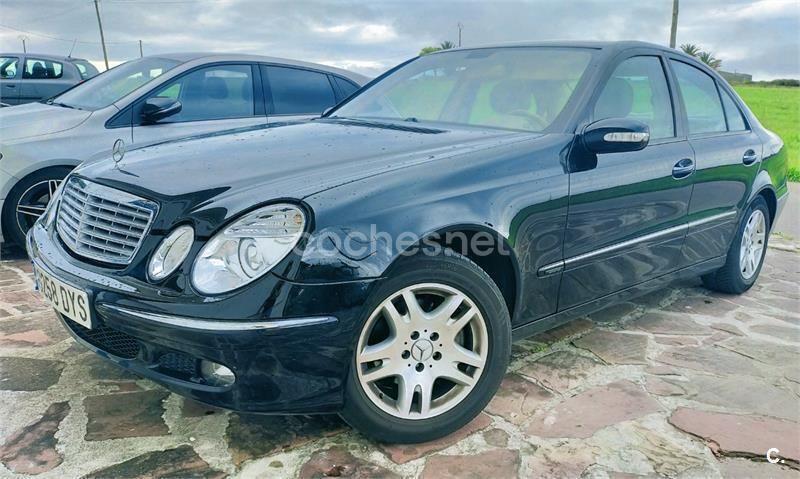 Negro Usado 2006 Mercedes E280 Elegance Berlina | 8300 € (Precio justo) - Imagen 1/4