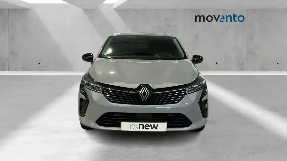 Usado Renault Clio V Evolution 100 CV (73 kW) 2025 Gris Berlina