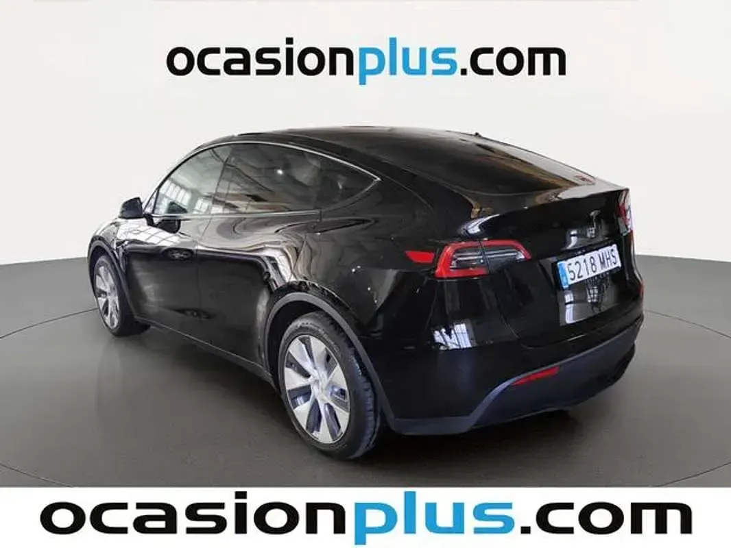 Usado Tesla Model Y RWD 255 kW (347 CV) 2023 Negro SUV