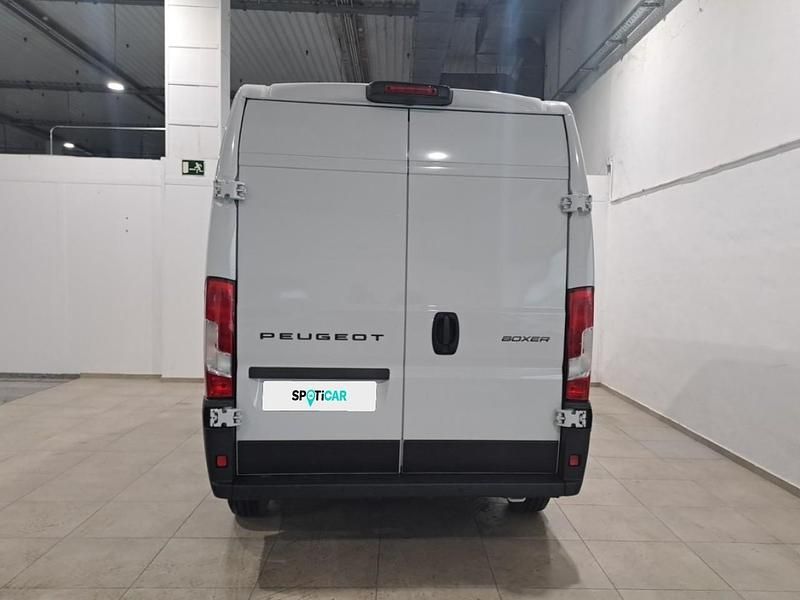 Usado Peugeot Boxer 140 CV (102 kW) 2025 Blanco Van