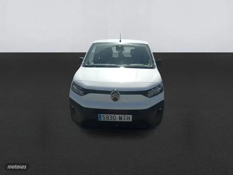 Usado Citroën Berlingo 102 CV (75 kW) 2024 Blanco Monovolumen