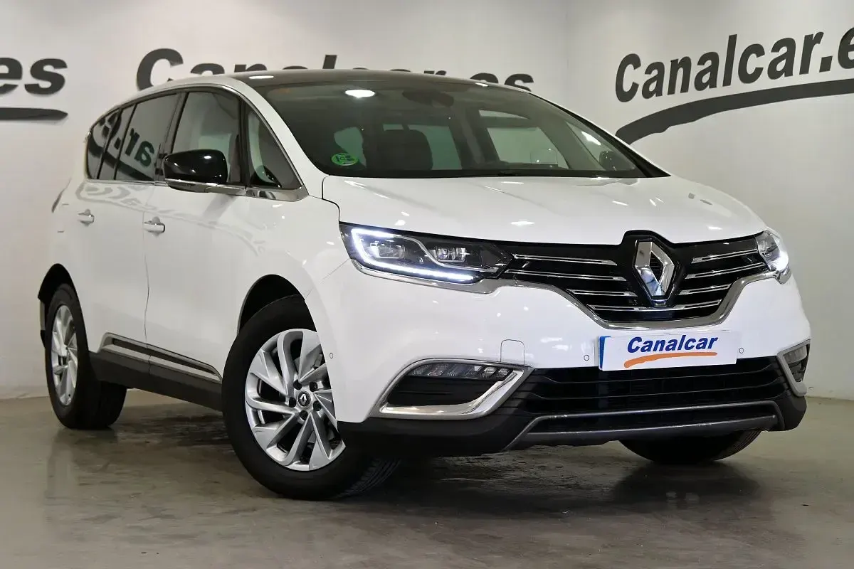 Usado Renault Espace Zen 160 CV (117 kW) 2016 Blanco Monovolumen
