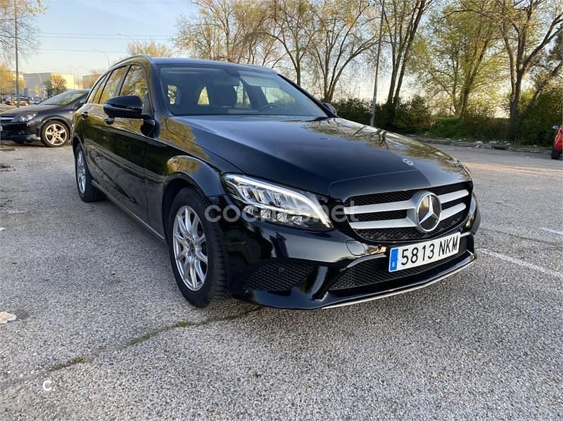 Usado Mercedes C200 150 CV (110 kW) 2018 Negro Familiar