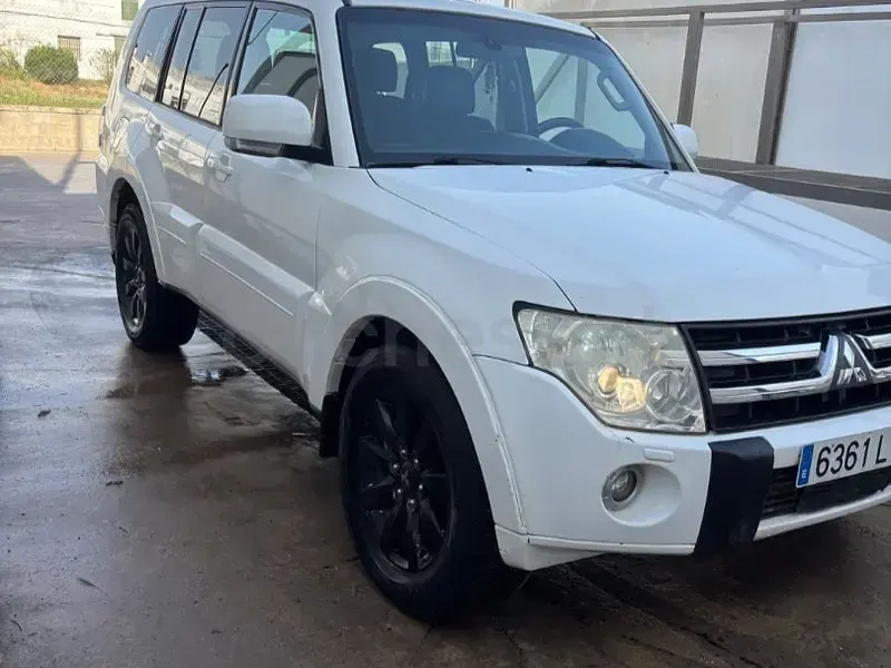 Usado Mitsubishi Montero Spirit 200 CV (147 kW) 2011 Blanco SUV