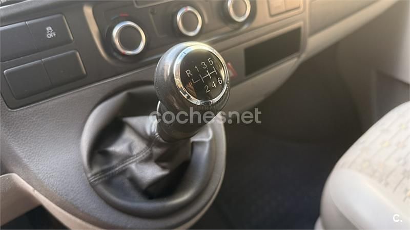 Blanco Usado 2011 VW T5 Pro Van | 14.500 € (Precio justo) - Imagen 1/2