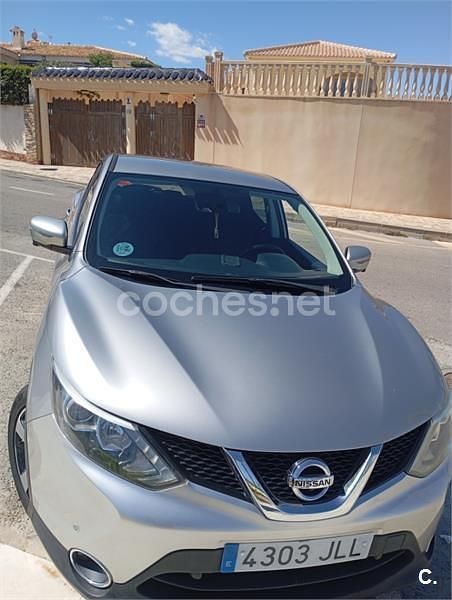 Usado Nissan Qashqai Premium Edition 110 CV (80 kW) 2016 Gris / plata SUV