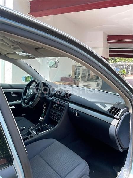 Usado Audi A4 163 CV (119 kW) 2006 Azul Berlina