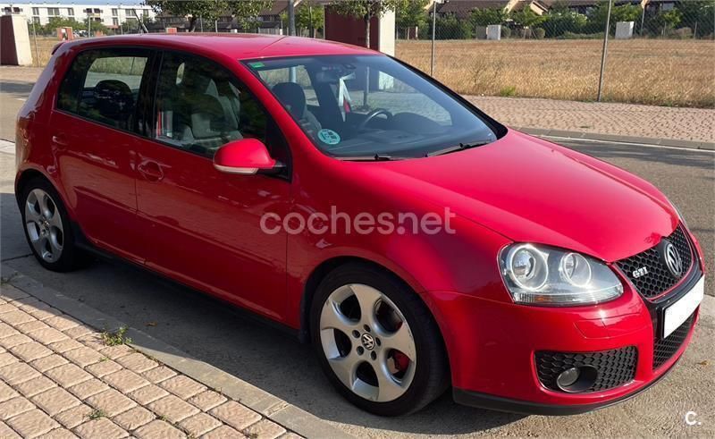Rojo Usado 2007 VW Golf V GTI Berlina | 9950 € (Un poco caro) - Imagen 1/4