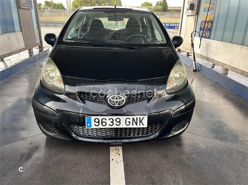 Negro Usado 2009 Toyota Aygo Live Utilitario | 4700 € (Buen precio) - Imagen 1/4