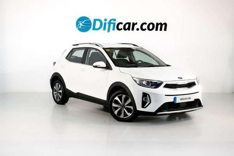 Usado Kia Stonic 120 CV (88 kW) 2020 Blanco SUV