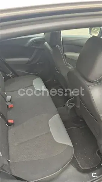 Usado Citroën C3 Attraction 68 CV (50 kW) 2014 Gris / plata Berlina