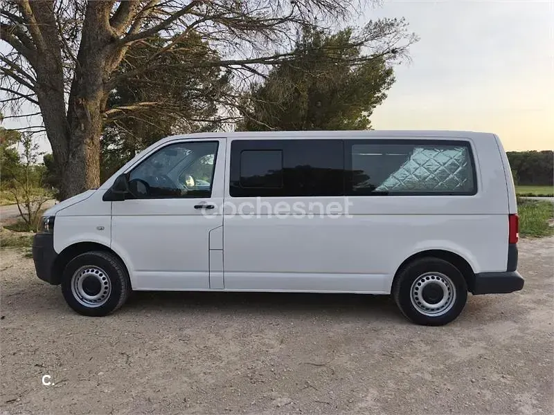Usado VW Caravelle Comfortline 102 CV (75 kW) 2011 Blanco Van