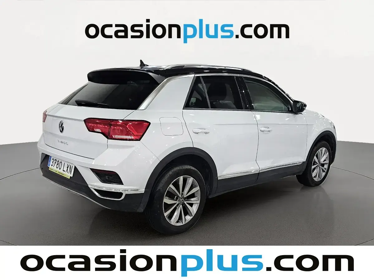 Usado VW T-Roc Advance 150 CV (110 kW) 2022 Gris plata SUV