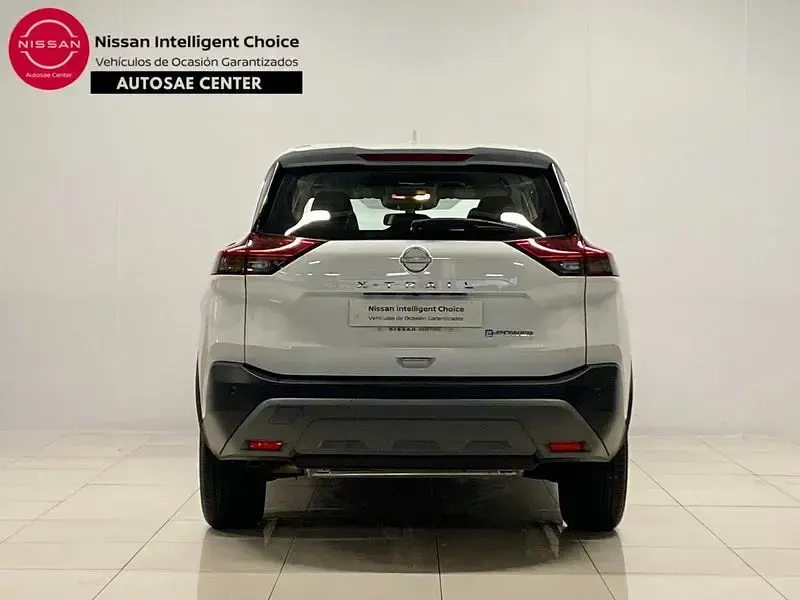 Usado Nissan X-Trail Acenta 204 CV (150 kW) 2024 Blanco SUV