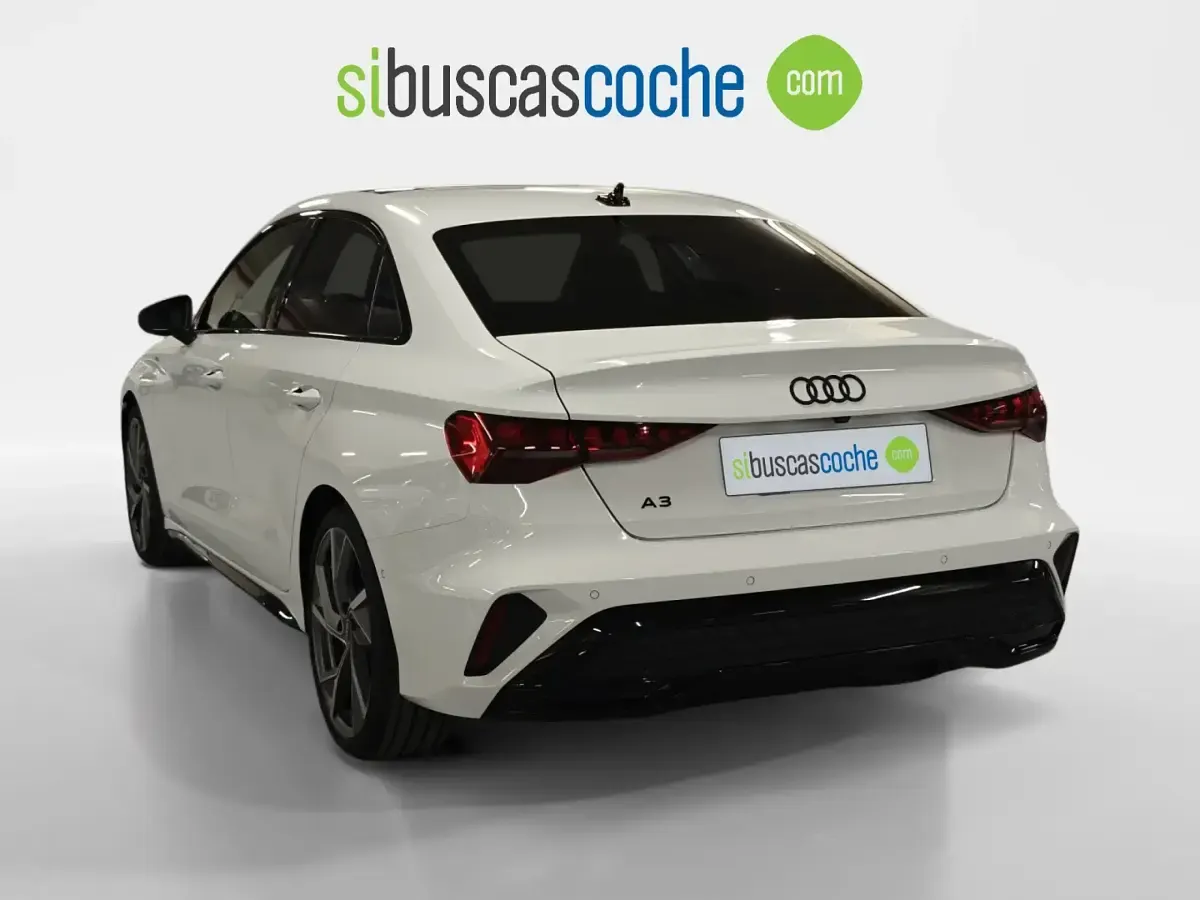 Usado Audi A3 150 CV (110 kW) 2026 Blanco Berlina